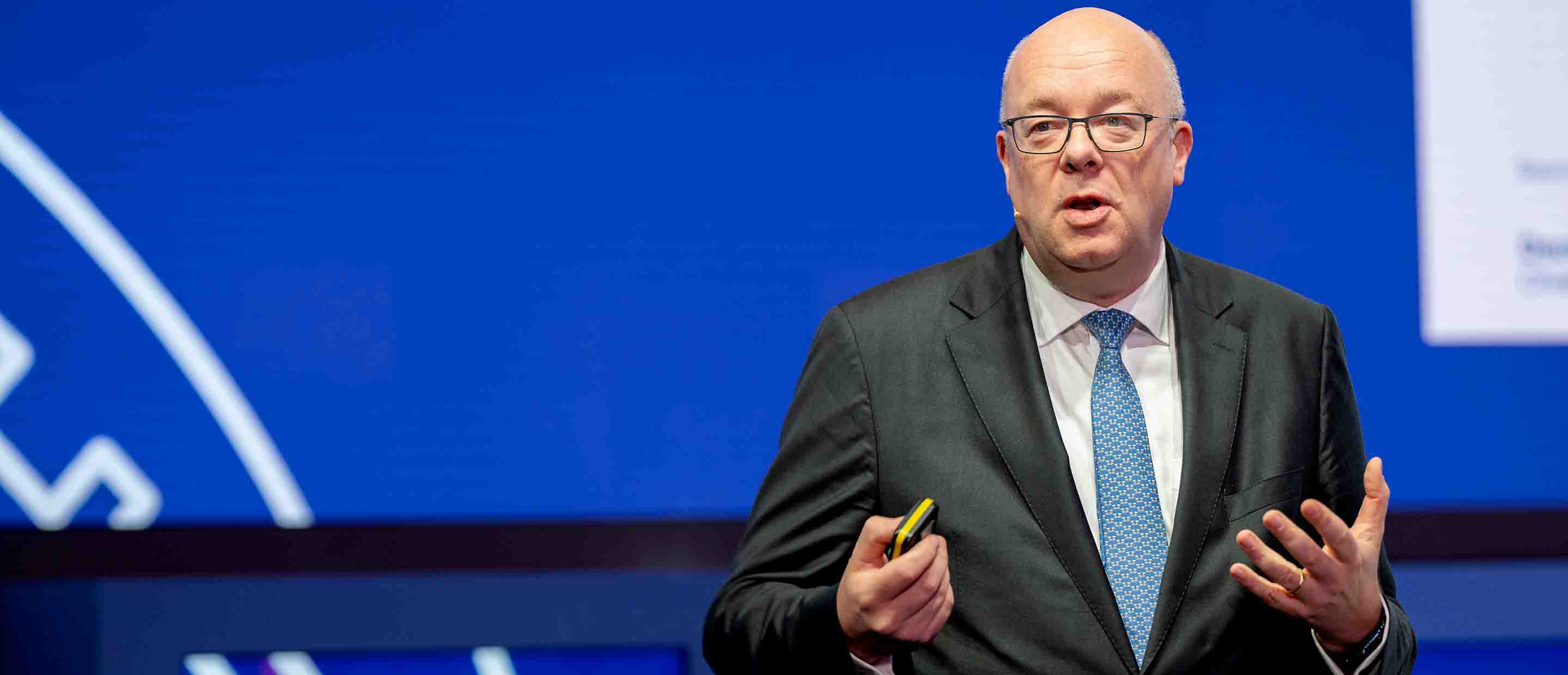 Christian Nolting speaks at Deutsche Bank Sports Investment Conference